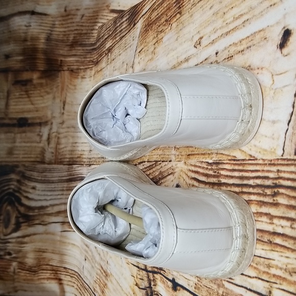 New Coach Charlie Espadrille Women 9.5 B Chalk Leather Embossed Leatherware NIB - Picture 7 of 15